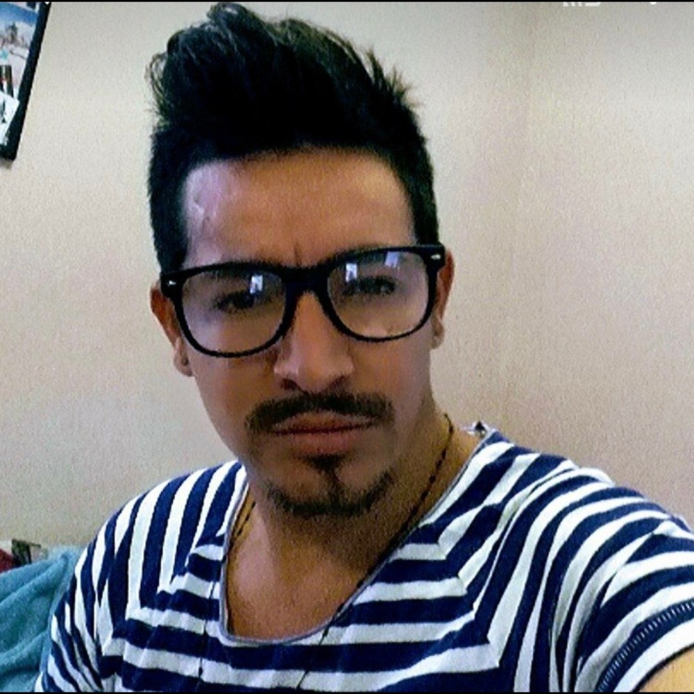 Meet your Posher, Armando